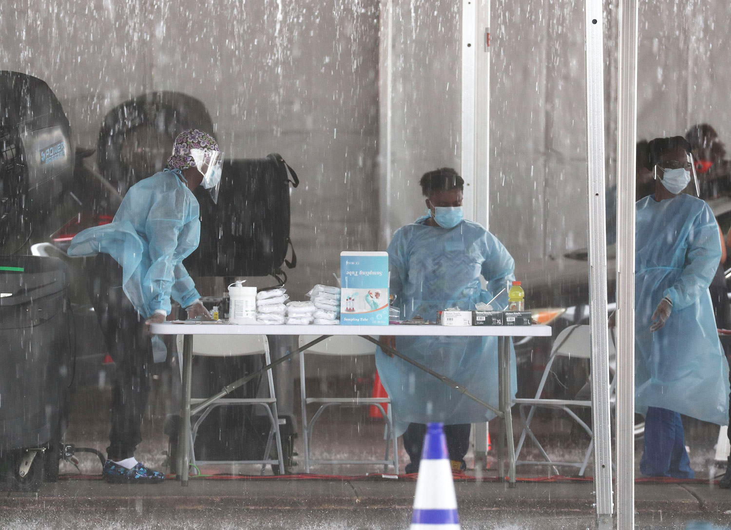 العلاقة بين الأحوال الجوية والإصابة بعدوى كورونا