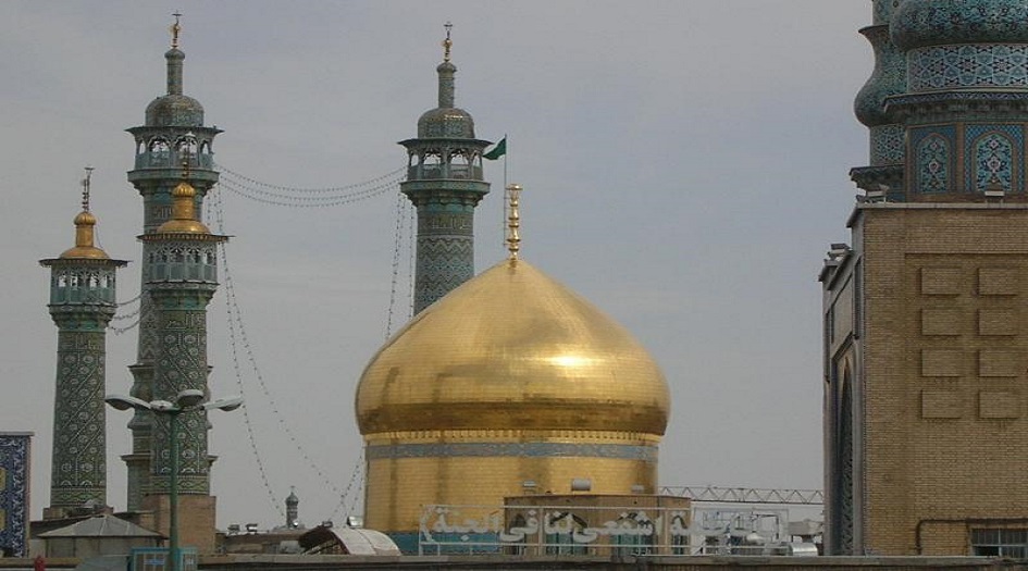 بالصور... مراسم تزيين ضريح السيدة فاطمة المعصومة (س)