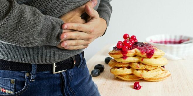 5 أعراض تكشف عن خلل بالجهاز الهضمي