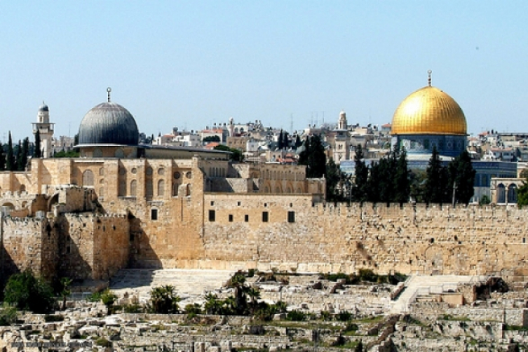 ردّ فلسطيني على كاتب سعودي يشكك في هوية المسجد الأقصى