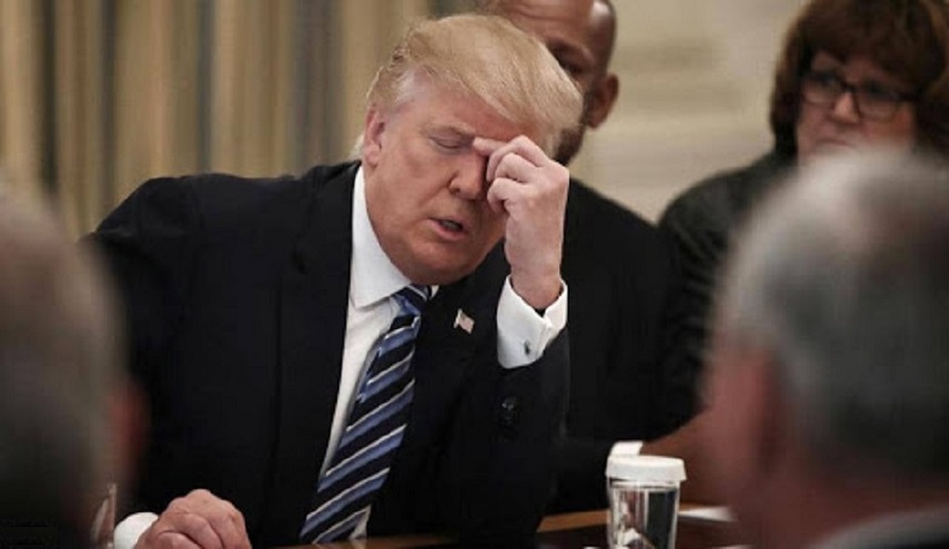 دعوات لمحاكمة ترامب بتهمة الخيانة العظمى!