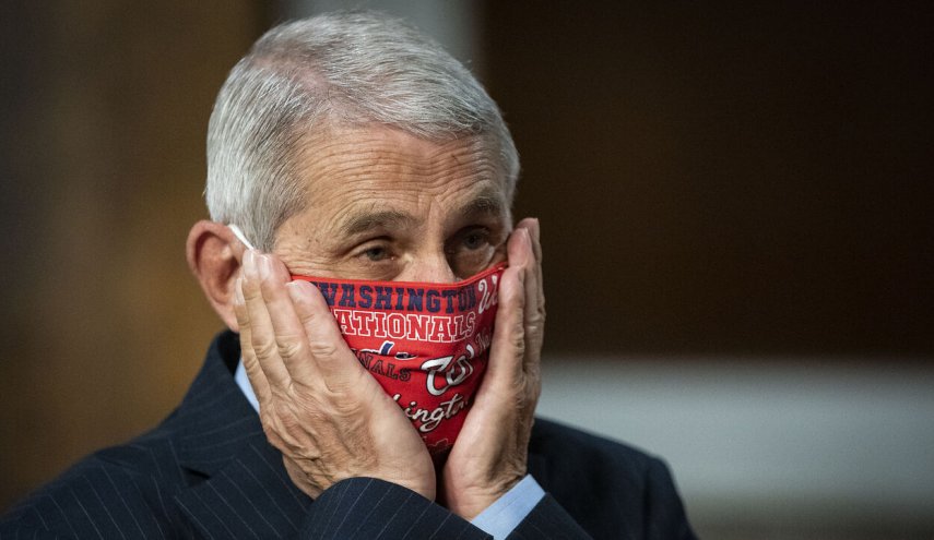 فاوتشي: الولايات المتحدة قد تسجل أكثر من 300 ألف وفاة بكورونا