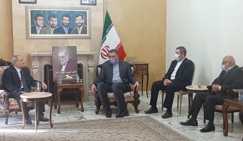 سياسيو لبنان يقدمون التعازي باستشهاد فخري زاده في السفارة الايرانية