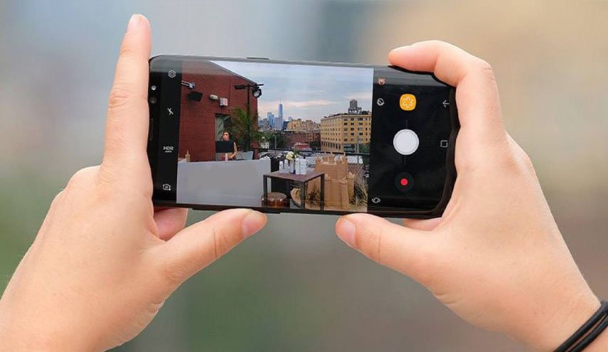 براءة اختراع اول هاتف في العالم مع كاميرا قابلة للازالة