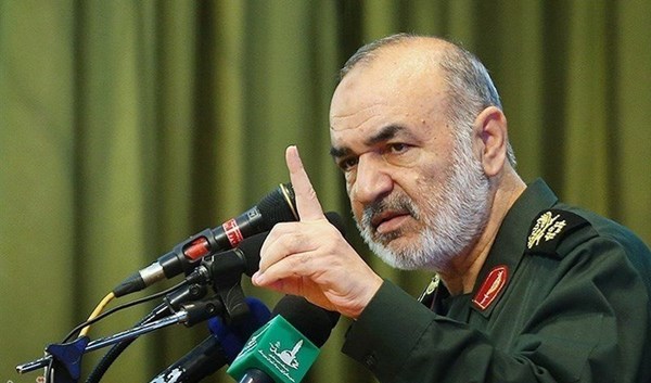 اللواء سلامي يتوعد اعداء الجمهورية الاسلامية برد مرتقب