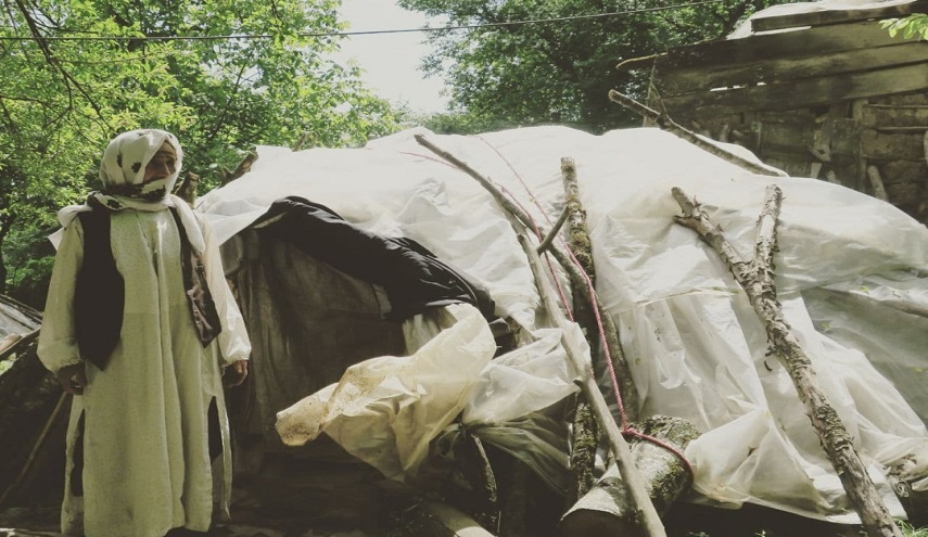 وفاة المحسنة الايرانية التي اوقفت كل أملاكها لبناء مدرسة