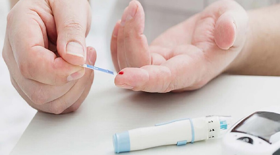 4 علامات تحذيرية.. هكذا تعرف أنّ السكر في الدم ارتفع لمتسويات خطيرة!
