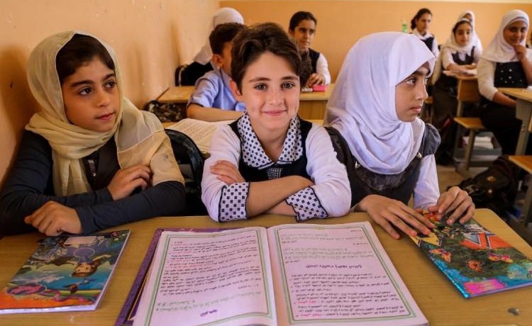 التربية العراقية تكشف عن مقترح لزيادة ايام الدوام وتحدد موعد امتحانات نصف السنة