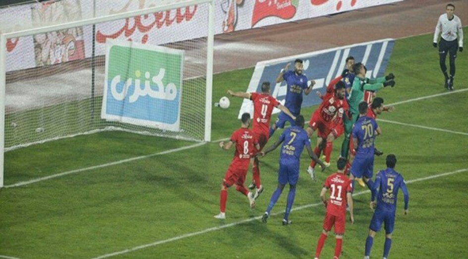 الدوري الايراني .. تعادل برسبوليس واستقلال في ديربي طهران