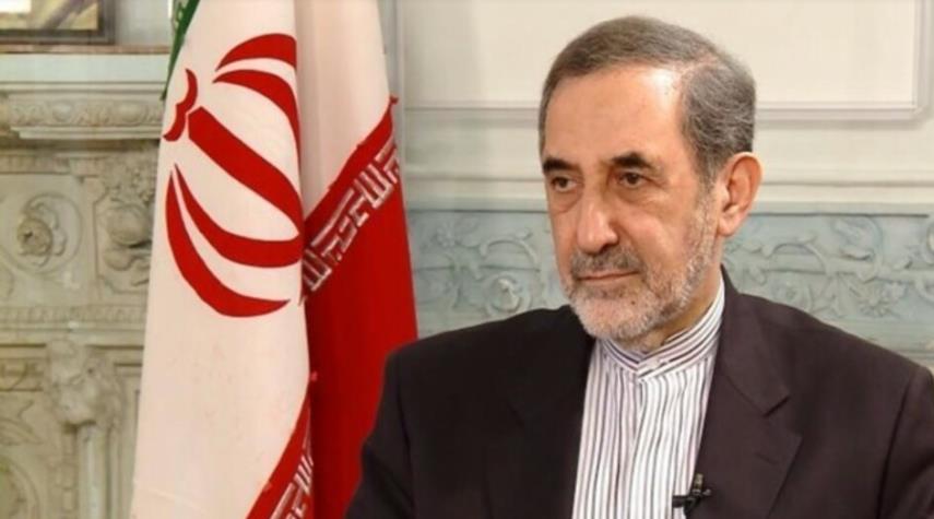 ولايتي : اميركا مطالبة برفع الحظر قبل العودة الى الاتفاق النووي