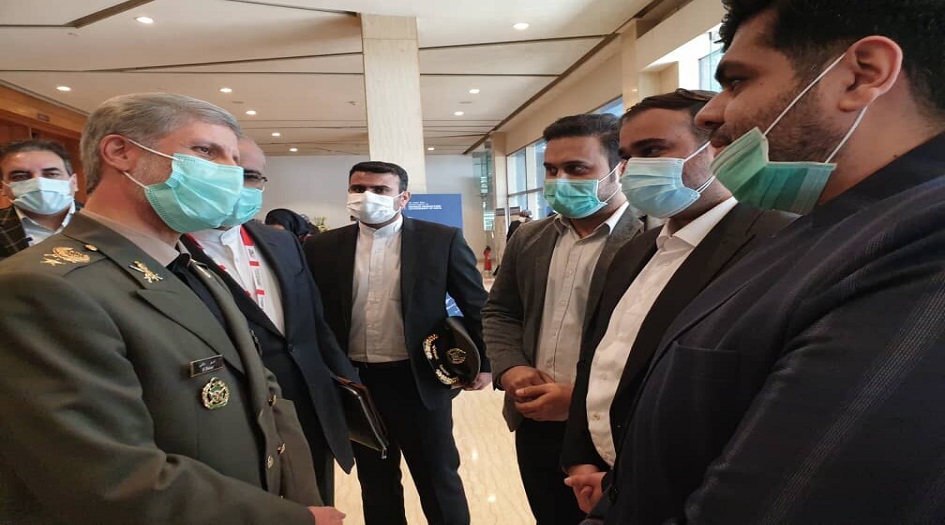 وزير الدفاع الايراني: صاروخ "ذوالجناح" الحامل للأقمار الصناعية أثبت قوة إيران العلمية