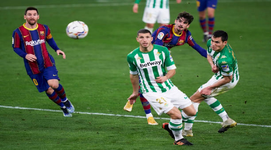 الدوري الإسباني : برشلونة يحقق فوزا مثيرا أمام ريال بيتيس