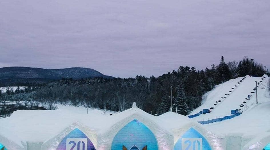 فندق ساحر شيد بالكامل من الثلج!