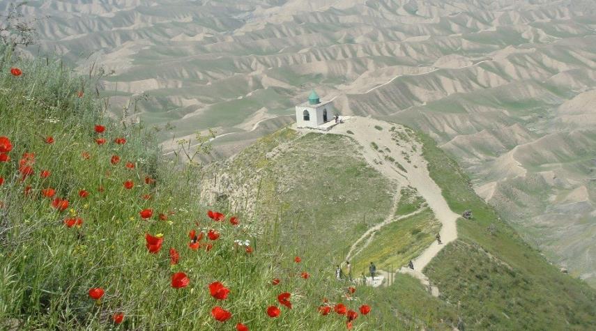 مقبرة النبي خالد في محافظة كلستان شمالي ايران +الصور