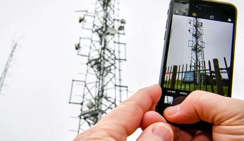 تحذير من استخدام أجهزة الجيل الخامس على متن الطائرات