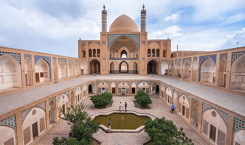 آشنایی با مسجد و مدرسه آقابزرگ کاشان +تصاویر