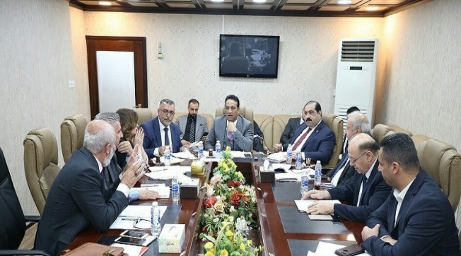 العراق .. المالية النيابية تزف بشرى لهذه الفئات في موازنة 2021