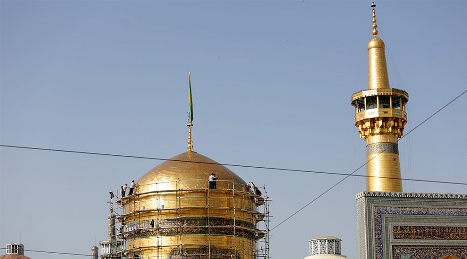 الإنتهاء من عمليات ترميم القبة الرضوية الشريفة