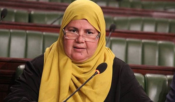 مفكرة تونسية: لأهل البيت عليهم السلام مكانة رفيعة في قلوب التونسيين