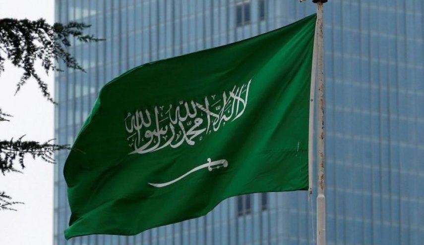 الملك السعودي يصدر عددا من الأوامر الملكية العاجلة