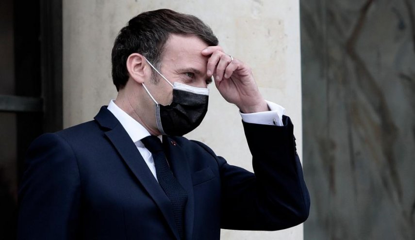 ماكرون يكشف الخطأ الذي وقعت فيه أوروبا بشأن لقاحات "كورونا"