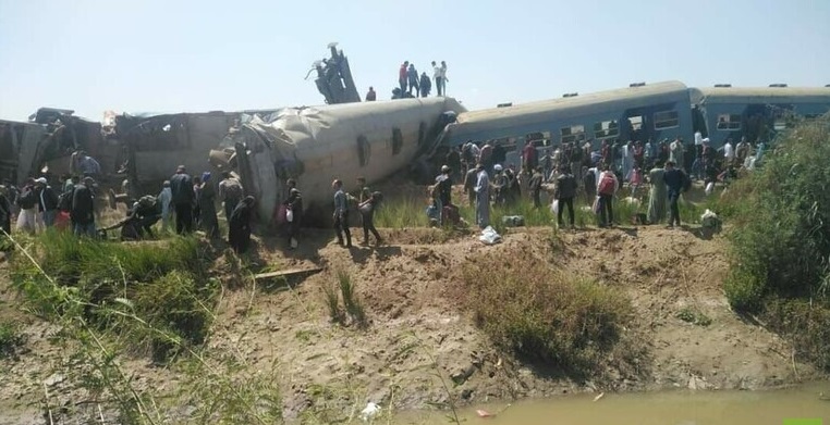 اصطدام قطارين في مصر