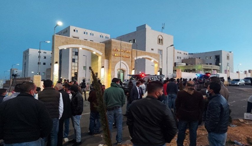 كشف نتائج التحقيق بفاجعة مستشفى السلط في الأردن