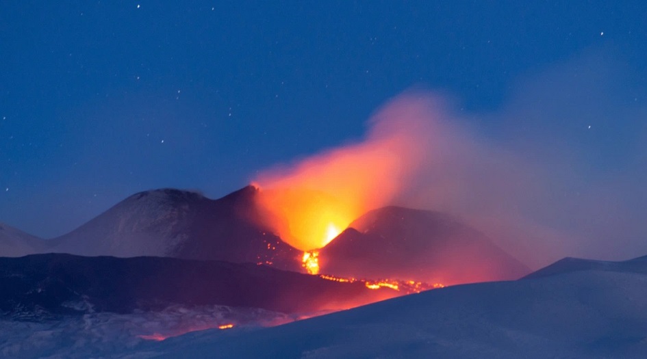 بيان رسمي بشأن السحابة الكبريتية القادمة من ايطاليا للعراق 