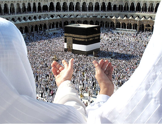 عربستان عُمره رمضان را به دريافت كنندگان واكسن كرونا محدود كرد
