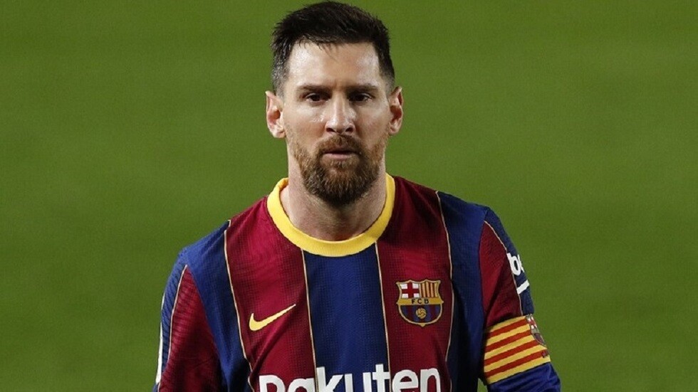 برشلونة يجهز عرضا "هزيلا" لميسي لتجديد عقده