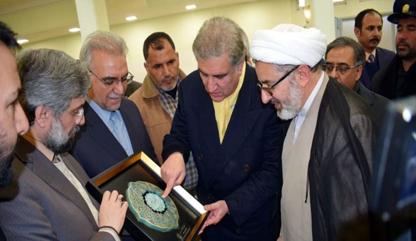 تشرف وزیر امور خارجه پاکستان به حرم مطهر رضوی