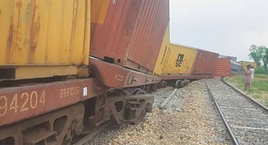 خروج شش واگن قطار باری ایران و پاکستان از ریل