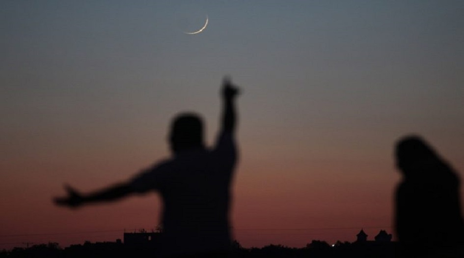 مركز فلكي برعاية مكتب السيد السيستاني يتوقع اول ايام عيد الفطر المبارك