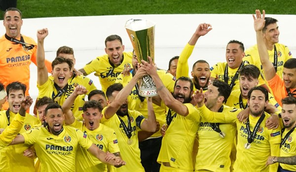 فياريال بطلا للدوري الأوروبي على حساب مانشستر يونايتد بركلات ترجيح مثيرة