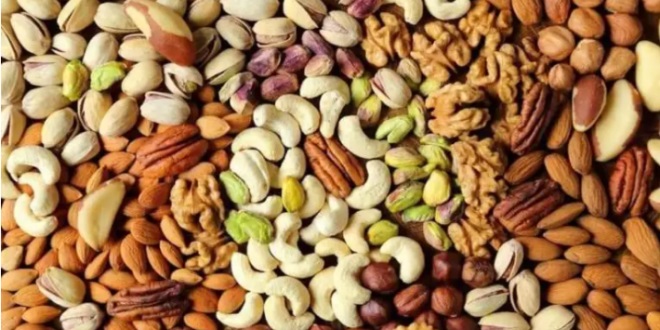 احذر هذا  النوع من المكسرات فهو خطير على الصحة