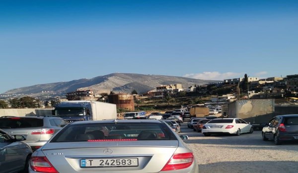 لبنان.. إقفال تام وقطع طرقات تزامنا مع الإضراب وسط دعوات إلى تشكيل الحكومة