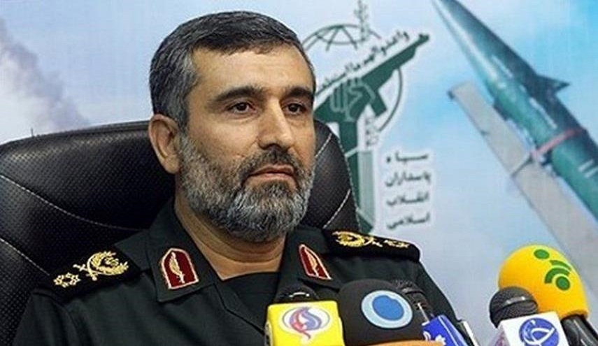 العميد حاجي زادة يؤكد ان الصواريخ الايرانية تتجسد في أصوات الشعب