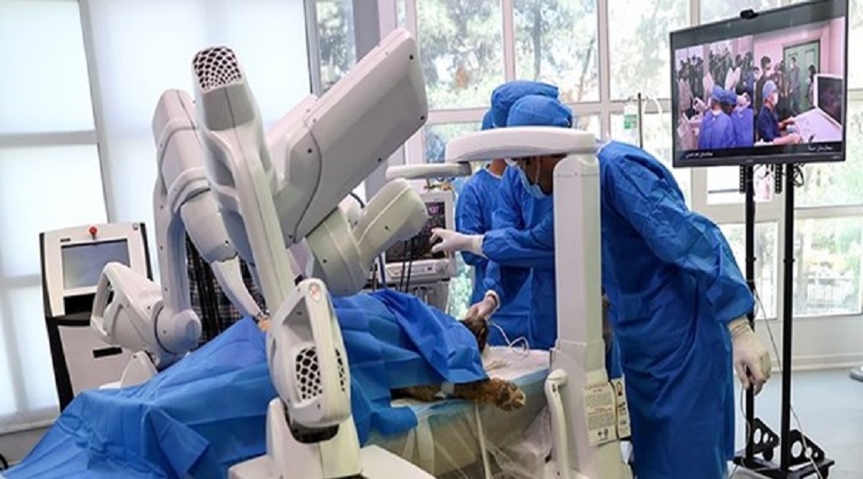 ايران.. اجراء اول عملية جراحية عن بعد بواسطة انسان آلي محلي الصنع