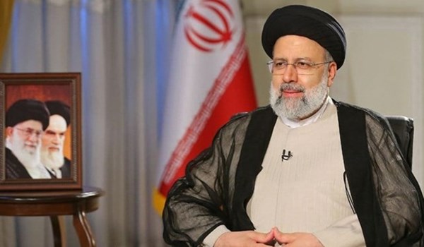 رئيسي: ينبغي استثمار طاقات المؤسسات الشعبية لمعالجة الظواهر الاجتماعية السلبية