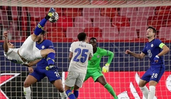 يويفا يتوج طارمي بجائزة أفضل هدف في الموسم