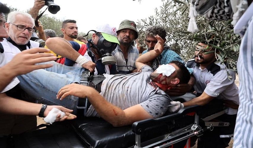 إصابة أكثر من 250 فلسطينيا في اشتباكات مع القوات الصهيونية