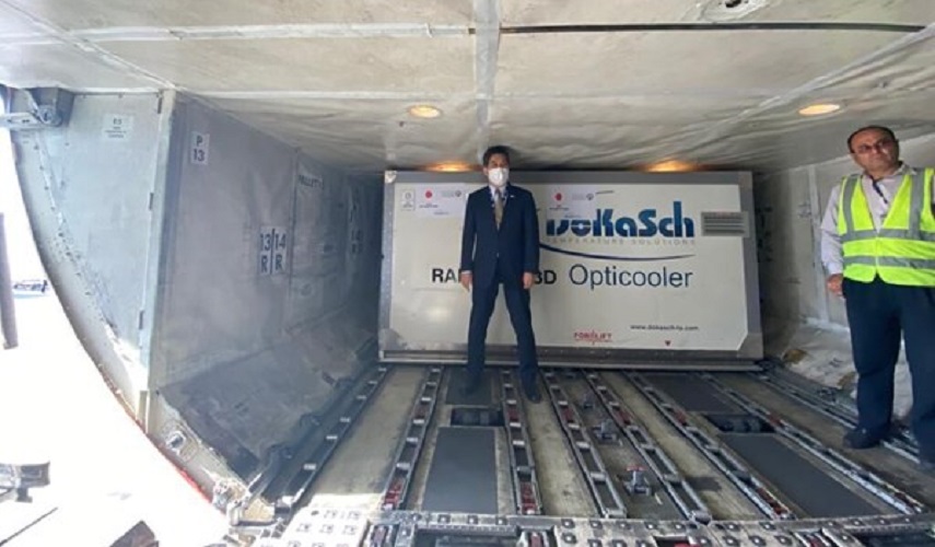 الشحنة الثالثة من لقاح "استرازينكا" تصل الى ايران