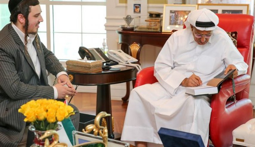 رجل أعمال إماراتي يتبرع للكيان الإسرائيلي منذ 3 أعوام