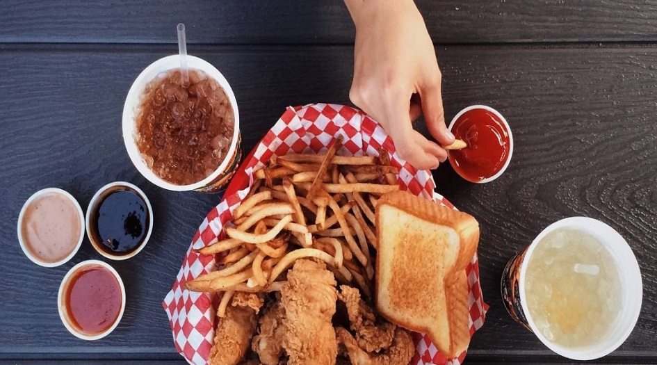 أطعمة تسبب خطرا كبيرا على البنكرياس... تعرف عليها