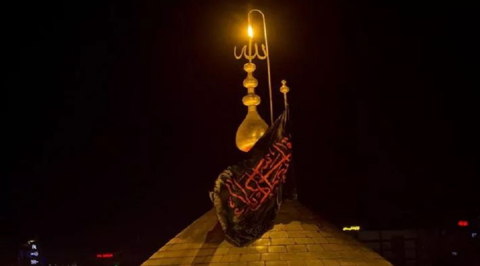 تبديل راية قبة حرم العباس(ع) بلا مراسيم لهذا العام رعاية للظروف الصحية