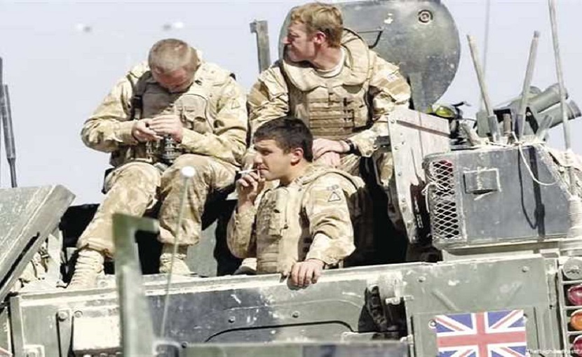 بريطانيا تبدأ عملية إجلاء رعاياها من أفغانستان