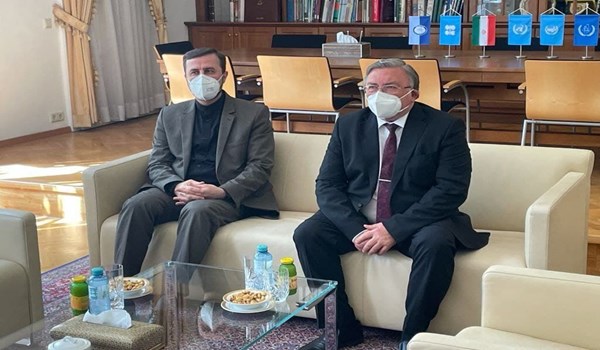 إيران و روسيا تبحثان استئناف محادثات فيينا