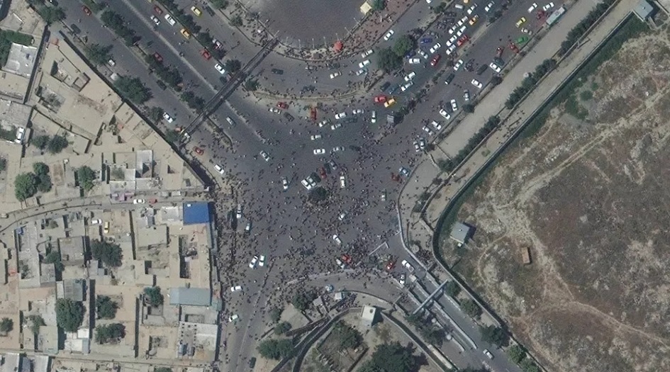 انفجار يهز بوابات مطار كابل وأنباء عن ضحايا