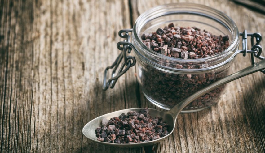 تعرف على فوائد الملح الأسود واستخدامه لأشياء لا تتوقعونها!