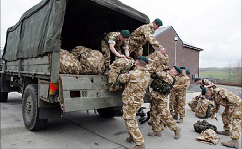 بريطانيا تجري محادثات مع طالبان بشأن الخروج الآمن من أفغانستان
